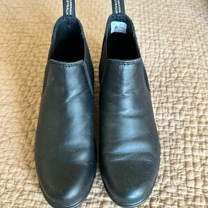 Blundstone Black Leather Ankle Boots (Women’s)